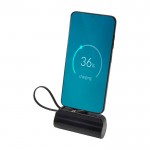 Batería externa 2 en 1 de plástico reciclado con soporte plegable color negro