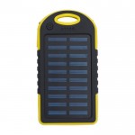 Batería externa solar con una linterna en el lateral 4.000 mAh color amarillo primera vista