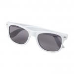 Gafas de sol de plástico reciclado con lentes ahumadas UV400 color blanco segunda vista