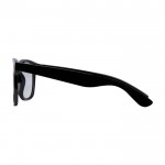 Gafas de plástico reciclado con lentes de vidrio acrílico color negro vista lateral