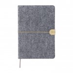 Libreta de fieltro reciclado con cierre elástico hojas a rayas A5 color gris primera vista