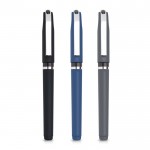 Roller ergonómico de plástico con acabado de caucho tinta negra vista con varios colores