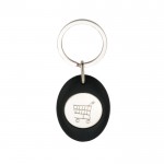 Llavero con forma ovalada que tiene moneda para carro interior color negro vista 1