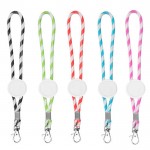 Llavero alargado tipo lanyard que es ajustable y lleva mosquetón vista detalle 7