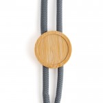 Lanyard ecológico con diseño tubular y ajuste hecho de bambú vista 1