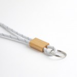Llavero de estilo tubular de poliéster con ajuste de bambú vista 2