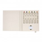 Set ecológico de dibujo con lápices de colores eternos y bloc de notas color blanco primera vista
