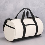 Bolsa de viaje de PU con 2 bolsillos exteriores y 3 interiores vista de ambiente