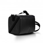 Bolsa térmica impermeable con asa y correa para transporte color negro vista 11