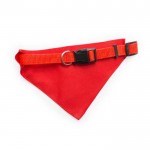 Collar tipo bandana para perros color rojo tercera vista