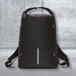 Mochila de poliéster con cremallera impermeable y carga USB 15,6”