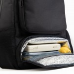 Mochila para PC con bolsa térmica y cable de carga 15,6” color negro