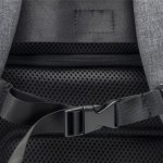 Mochila antirrobo de nylon para PC con bolsillo trasero 15,6” color gris oscuro