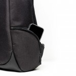 Mochila antirrobo de nylon para PC con bolsillo trasero 15,6” vista 3