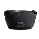 Bolsa térmica de cuero sintético de 13L con cinta en la cremallera color negro vista con logo impreso