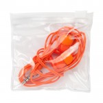 Auriculares de varios colores con conexión Jack 3.5mm color amarillo primera vista de uso