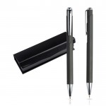 Set de bolígrafo y portaminas con detalles de metal tinta azul color plateado vista en caja