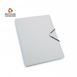 Carpeta de cartón reciclado con bloc de hojas a rayas dentro color marfil