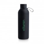 Botella térmica de acero inoxidable con acabado de goma 500ml color negro vista con logo impreso