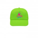Gorra de poliéster infantil de 5 paneles ideal para fiestas 125 g/m2 color verde claro vista con logo impreso