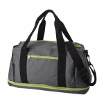 Bolsa de deporte de poliéster con compartimiento para zapatos color verde tercera vista
