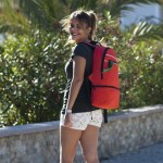 Mochila con bolsillo para calzado color rojo quinta vista