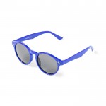 Gafas de sol con lentes en color negro y circulares UV400 color azul primera vista