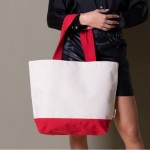 Bolsa de algodón reciclado con asa y base de colores 320 g/m2 color rojo cuarta vista