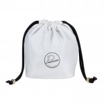 Bolsa pequeña de nylon con elegante cierre de cordones negros color natural tercera vista