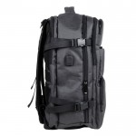Mochila de poliéster RPET con múltiples compartimientos y un zapatero color gris tercera vista