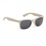 Gafas de sol de fibra de bambú con lentes negros de protección UV400 color natural primera vista