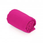 Toalla deportiva de microfibra con bolsa de transporte 138x72cm color fucsia primera vista
