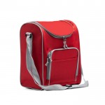 Nevera de poliéster con bolsillo principal isotérmico para 15L color rojo primera vista de uso