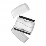 Práctico limpia pantallas con gamuza y cepillo en estuche de plástico color blanco segunda vista