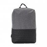 Mochila antirrobo con espalda y tirantes acolchados para PC 15” segunda vista