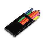 Caja de 6 lápices de colores con logo color negro tercera vista