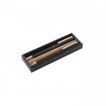 Set de bolígrafo y roller de aluminio reciclado tinta azul y negra color negro en caja