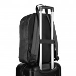 Mochila de poliéster reciclado con forro para portátil de 16” color gris oscuro quinta vista