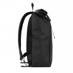 Mochila roll top de viaje en poliéster reciclado impermeable 14” color negro tercera vista