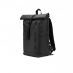 Mochila roll top de viaje en poliéster reciclado impermeable 14” color negro decima vista