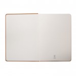 Libreta con tapa rígida en papel kraft y esquinas redondas A5 vista hojas