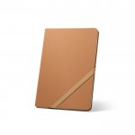 Libreta con tapa rígida en papel kraft y esquinas redondas A5 color marrón claro
