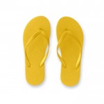 Chanclas de playa disponibles en varios colores en talla 40-43 color amarillo primera vista