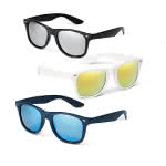 Gafas de sol con lentes de espejo color blanco vista productos