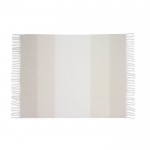 Manta en poliéster reciclado con tacto suave tipo mohair 300 g/m² color beige primera vista