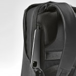 Mochila de RPET con cerradura numérica y tejidos anticorte 20L vista ocho