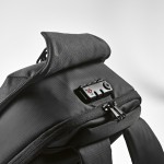Mochila de RPET con cerradura numérica y tejidos anticorte 20L vista nueve