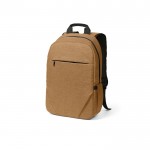 Mochila de 300D RPET con compartimento frontal con cremallera 18L color camel