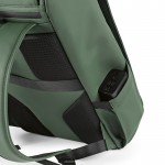 Mochila de cuero sintético con espacio acolchado para portátil 20L color verde tercera vista de detalle