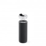 Botella de acero inoxidable reciclado que se convierte en taza 720ml color negro cuarta vista
